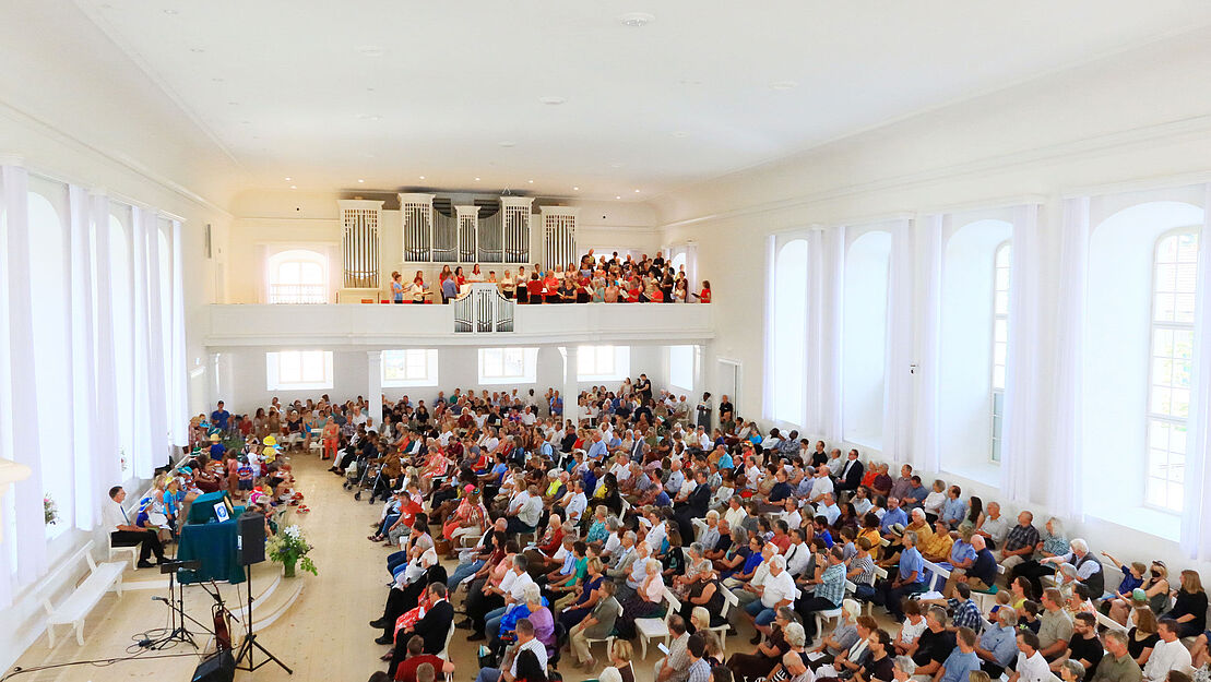 Herrnhut_Kirchensaal_Predigtversammlung
